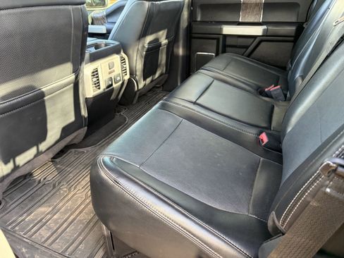Used 2019 Ford F250 Lariat w/ Lariat Ultimate Package AWD/4WD image 10