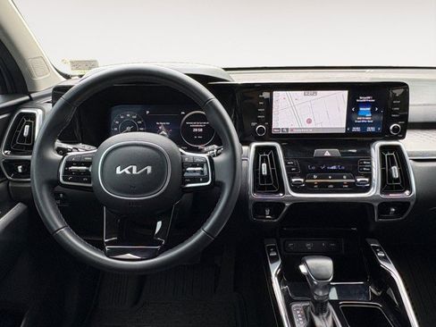 Used 2023 Kia Sorento SX FWD image 6