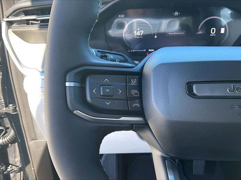 New 2026 Jeep Cherokee Limited AWD/4WD image 27