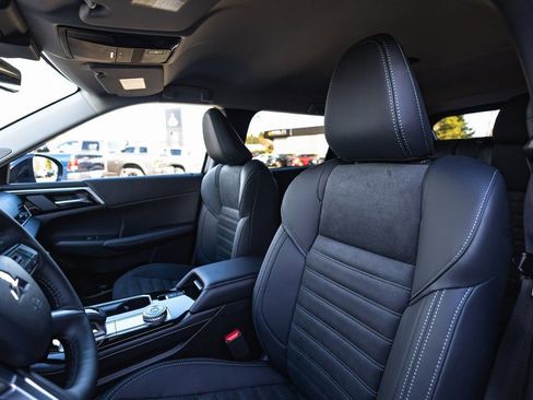 New 2026 Mitsubishi Outlander SE AWD/4WD image 23