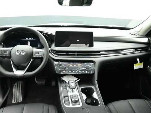 Certified 2025 INFINITI QX60 Luxe image 24