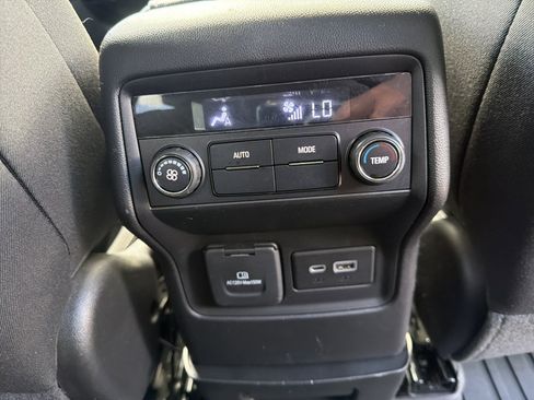 Used 2023 GMC Acadia SLE w/ Driver Convenience Package AWD/4WD image 25