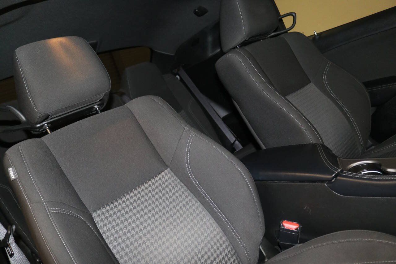 Used 2023 Dodge Challenger SXT RWD image 79