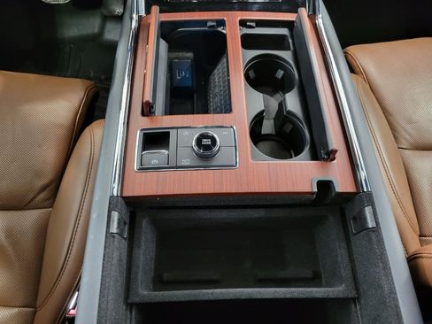 Used 2023 Lincoln Navigator Reserve AWD/4WD image 46