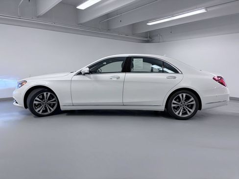 Used 2017 Mercedes-Benz S 550 4MATIC Sedan image 4