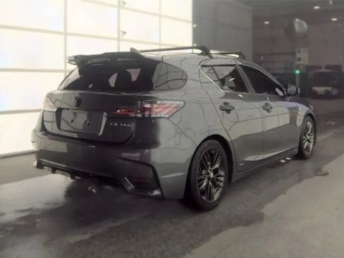 Used 2014 Lexus CT 200h w/ F Sport w/Nuluxe Interior FWD image 4