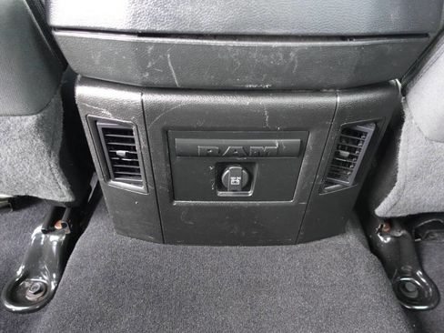 Used 2022 RAM 1500 Classic SLT w/ Electronics Convenience Group image 33