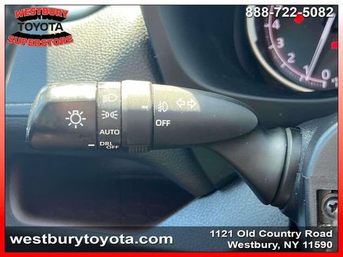Used 2022 Toyota RAV4 Limited w/ Limited Grade Weather Package AWD/4WD image 27