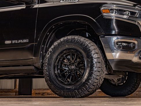 Used 2019 RAM 1500 Limited image 12