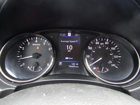 Used 2020 Nissan Rogue Sport SL w/ Premium Package image 16