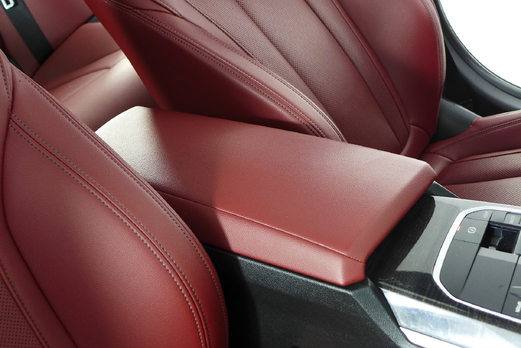 Used 2022 BMW M340i RWD image 16