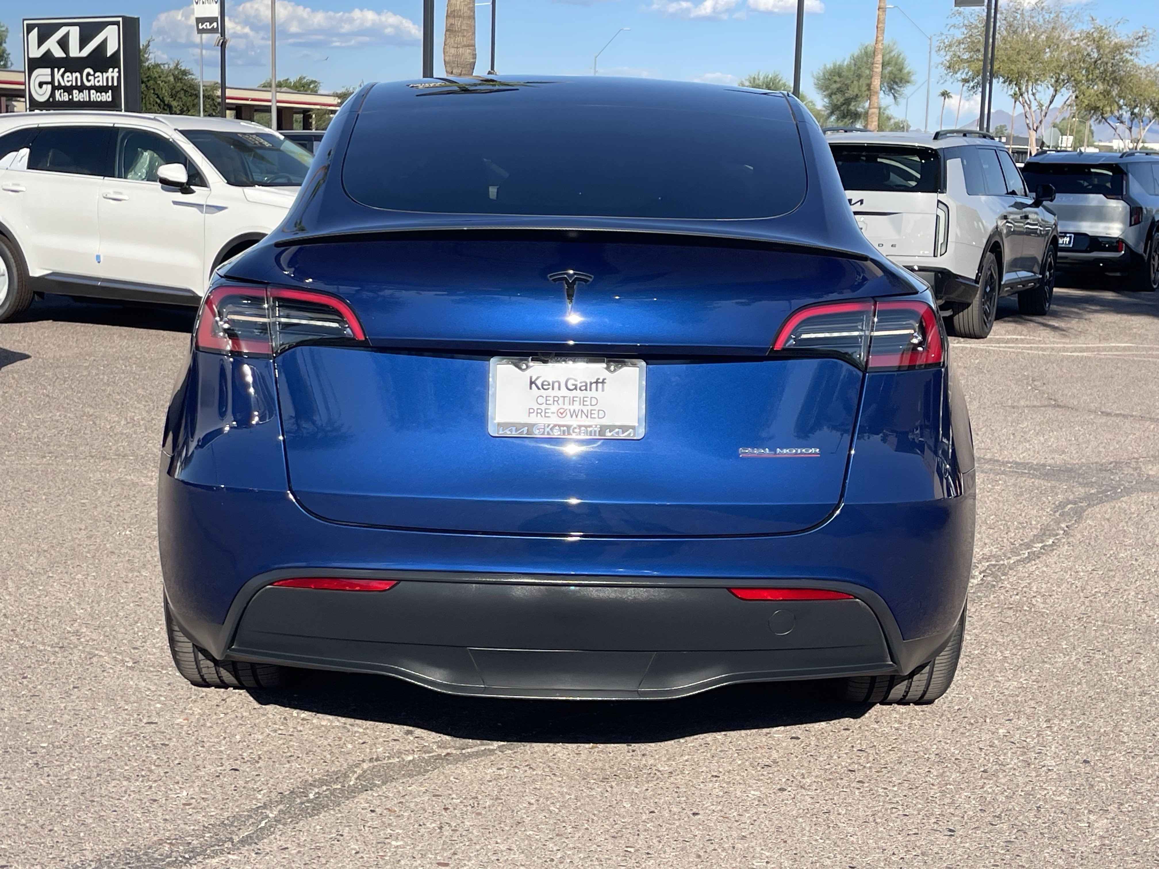 Used 2023 Tesla Model Y Performance AWD/4WD image 4