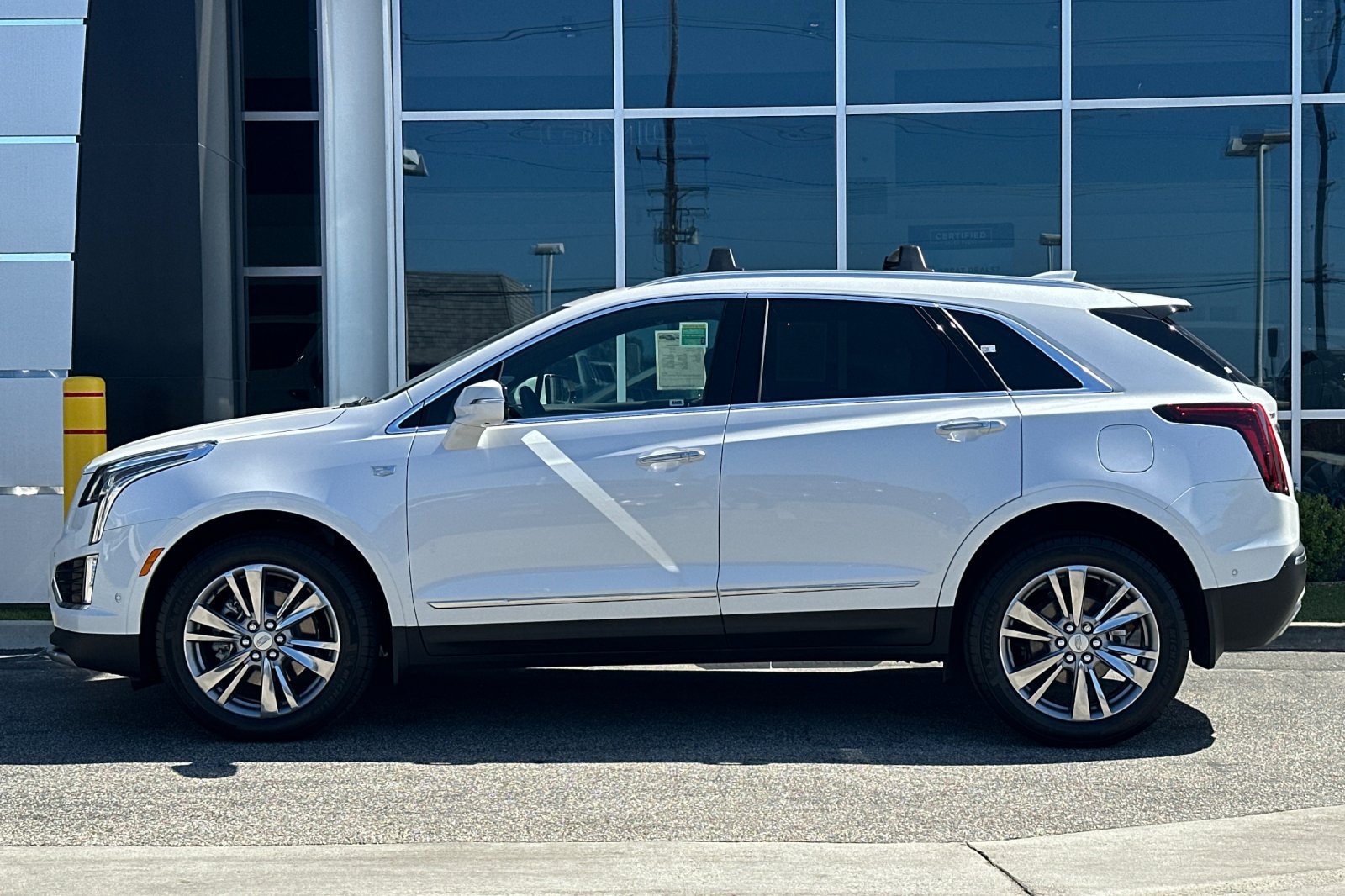 Used 2026 Cadillac XT5 Premium Luxury FWD image 7