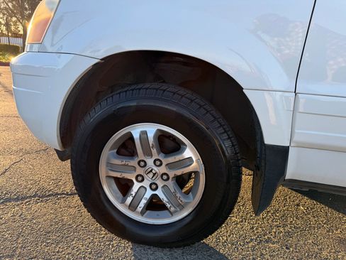Used 2005 Honda Pilot EX-L image 24