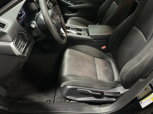 Used 2019 Honda Accord LX image 9