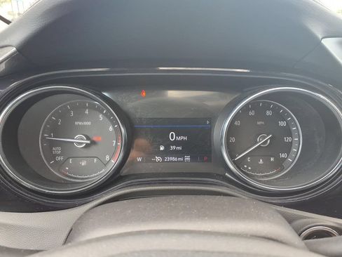 Used 2023 Buick Encore GX Essence w/ Experience Buick Package AWD/4WD image 17