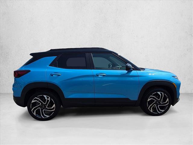 Used 2025 Chevrolet TrailBlazer RS w/ Driver Confidence Package FWD image 4