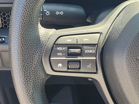 Used 2023 Honda CR-V LX image 22