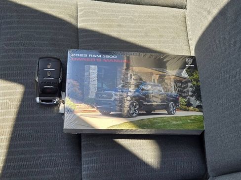 Used 2023 RAM 1500 Big Horn AWD/4WD image 13