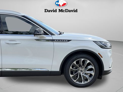 New 2026 Lincoln Aviator Reserve w/ Illumination Package RWD image 35