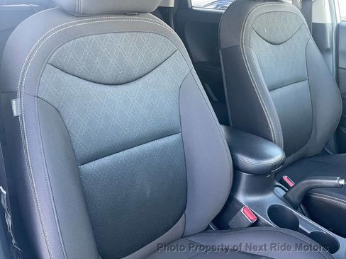 Used 2016 Kia Soul FWD image 24