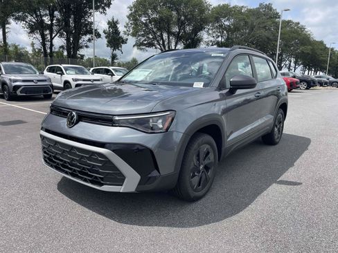 New 2026 Volkswagen Taos S FWD image 3
