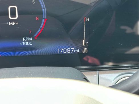 Used 2024 Chevrolet Trax LT w/ Driver Confidence Package image 21