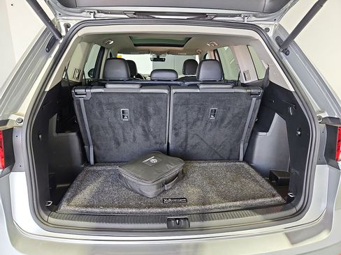Certified 2023 Volkswagen Atlas SE FWD image 12