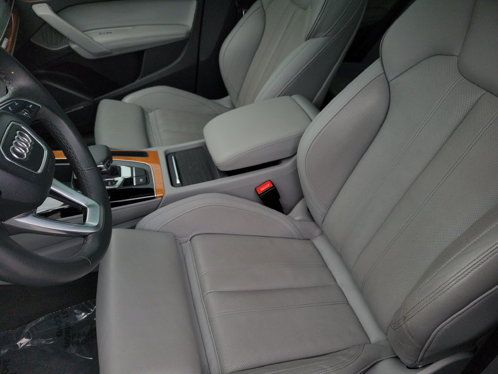 Certified 2023 Audi Q5 2.0T Prestige AWD/4WD image 17