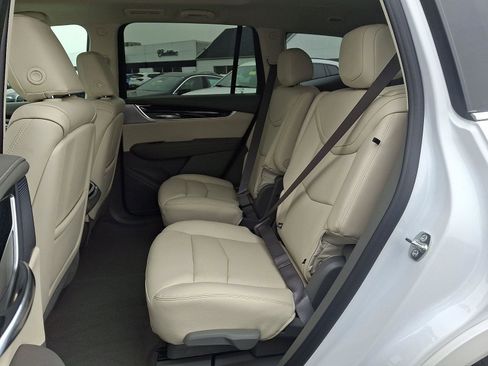 New 2025 Cadillac XT6 Premium Luxury image 5