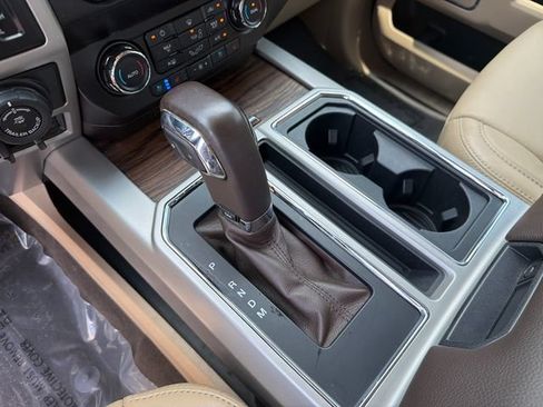 Certified 2019 Ford F150 Lariat AWD/4WD image 33