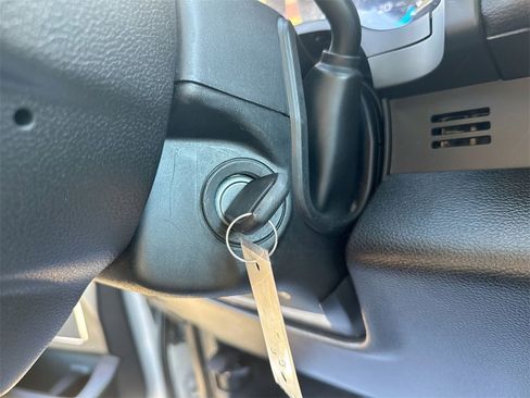 Used 2019 Ford F350 Lariat w/ Chrome Package image 22