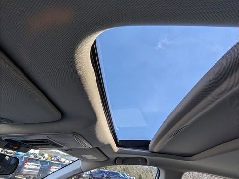 Certified 2025 Honda Accord SE image 13