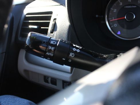 Used 2015 Subaru Forester 2.5i Limited image 15