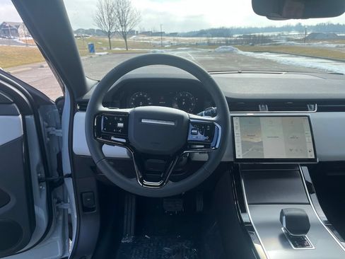 Used 2026 Land Rover Range Rover Evoque S AWD/4WD image 15
