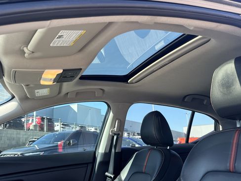 Used 2024 Nissan Sentra SR w/ SR Premium Package image 26