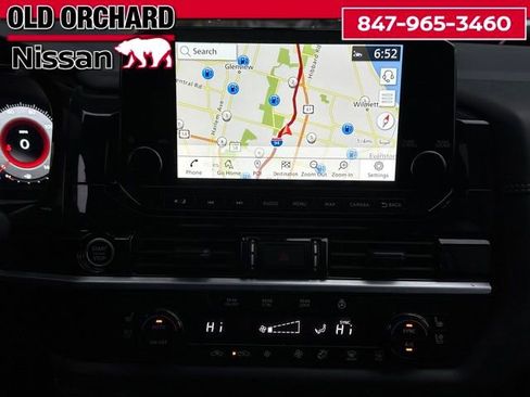 Used 2024 Nissan Pathfinder Platinum AWD/4WD image 14