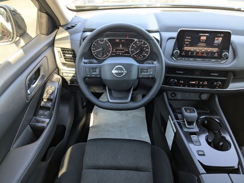 New 2026 Nissan Rogue SV image 18