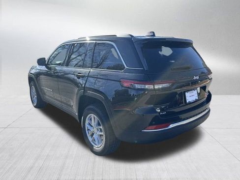 New 2025 Jeep Grand Cherokee Laredo X image 7