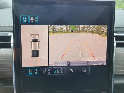 New 2025 GMC Sierra EV Denali image 17