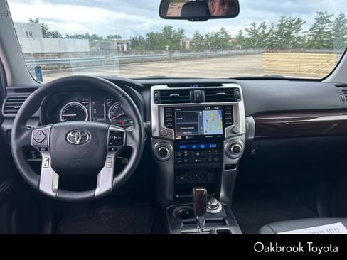 Used 2022 Toyota 4Runner Limited AWD/4WD image 12