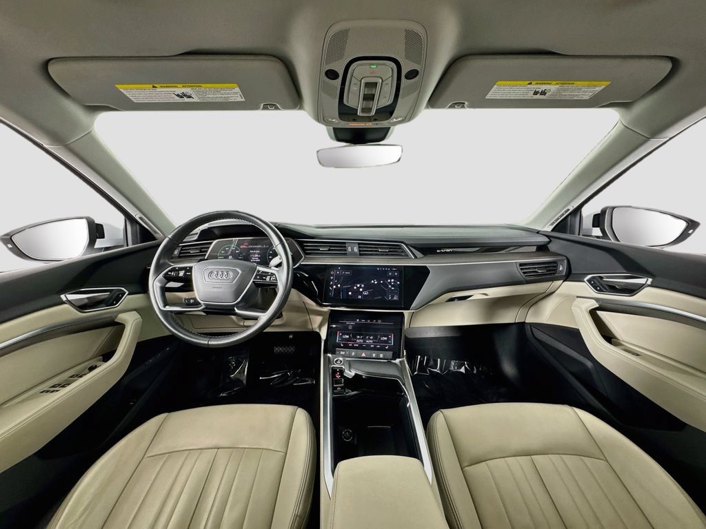 Used 2024 Audi Q8 e-tron Premium AWD/4WD image 16