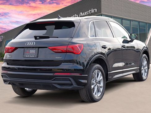 Certified 2025 Audi Q3 2.0T Premium Plus w/ Premium Plus Package image 5