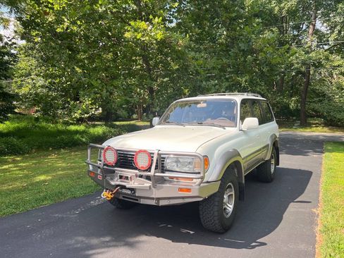 Used 1997 Lexus LX 450 4WD image 25