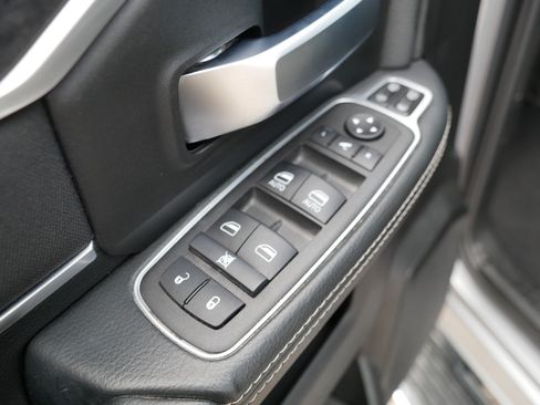 Used 2024 RAM 2500 Big Horn w/ Safety Group AWD/4WD image 19