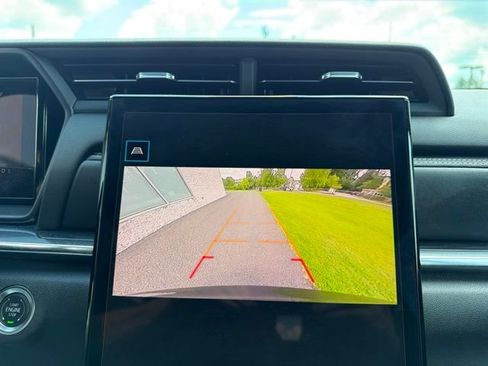 Used 2025 GMC Terrain Elevation FWD image 18