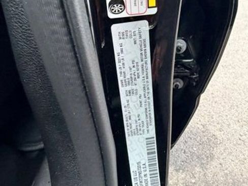 Certified 2023 RAM 1500 Big Horn image 18