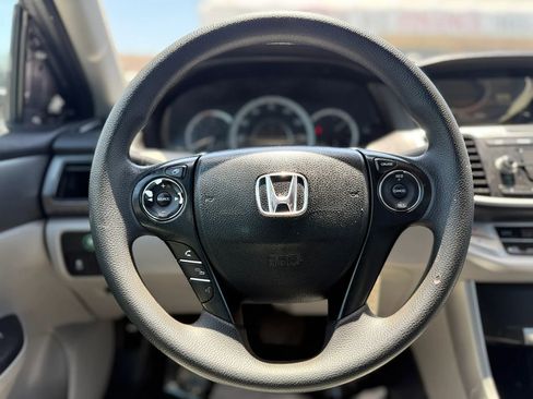 Used 2015 Honda Accord LX image 32