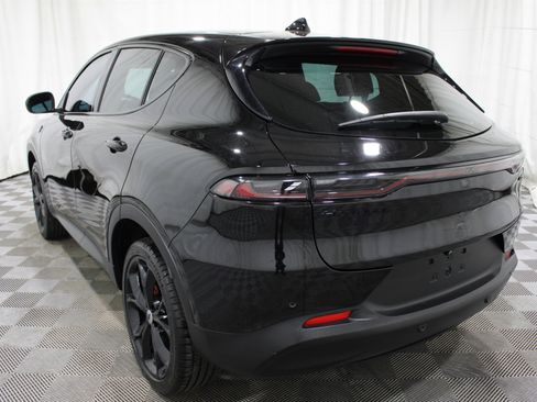 Used 2024 Dodge Hornet GT AWD/4WD image 32