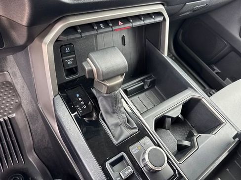 Used 2024 Toyota Tundra SR5 image 19